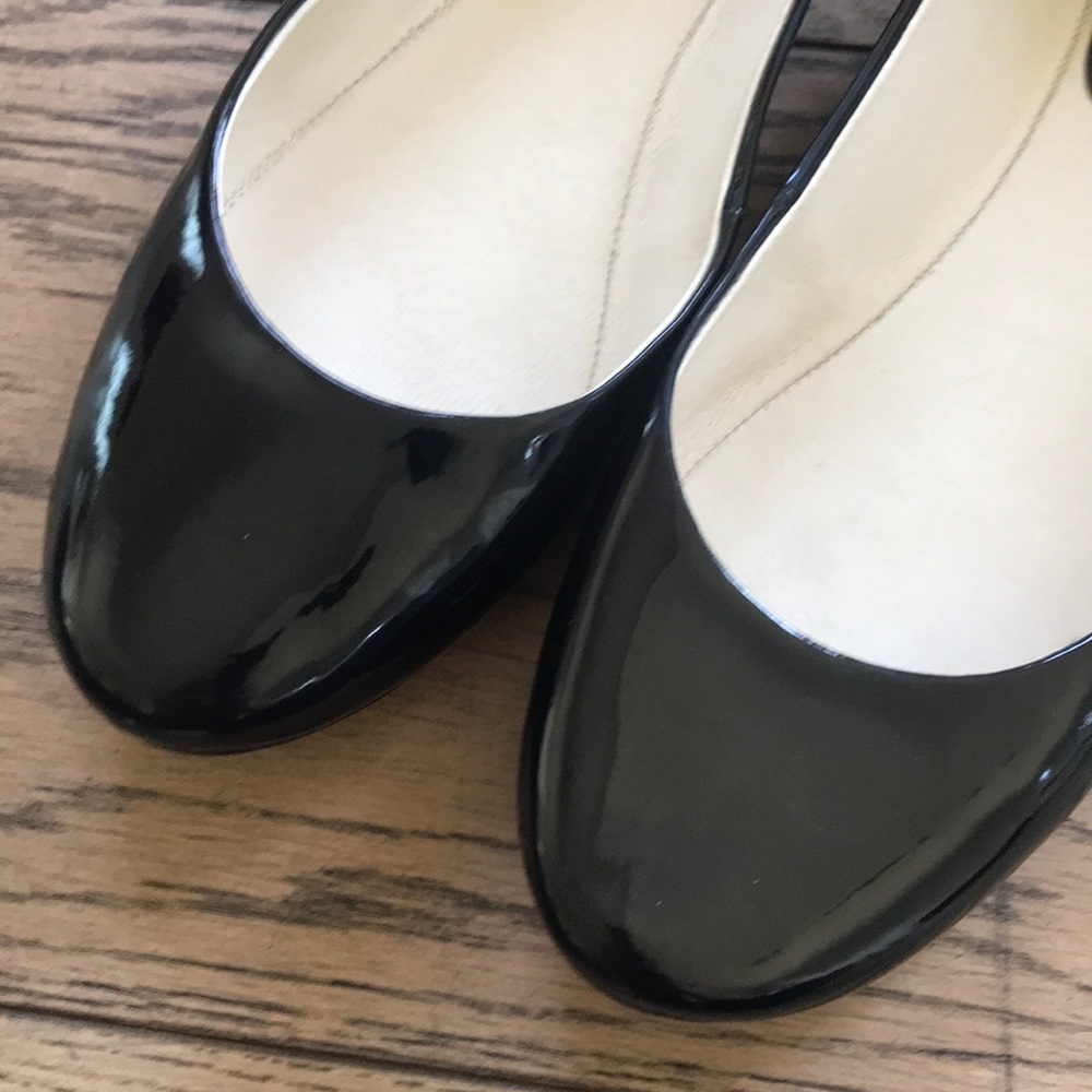 Kenneth Cole Reaction black patent ballet flat 8.5